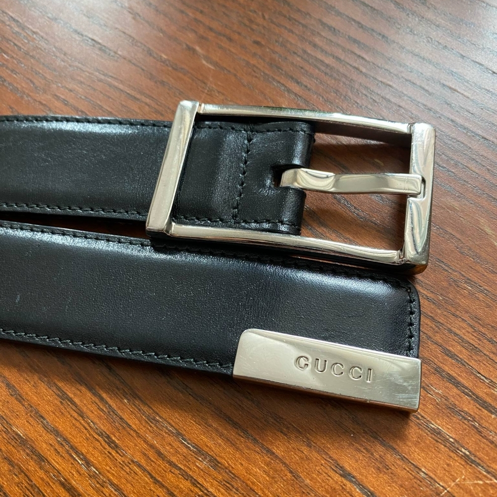 Gucci Men's Black Leather Belt 🌟